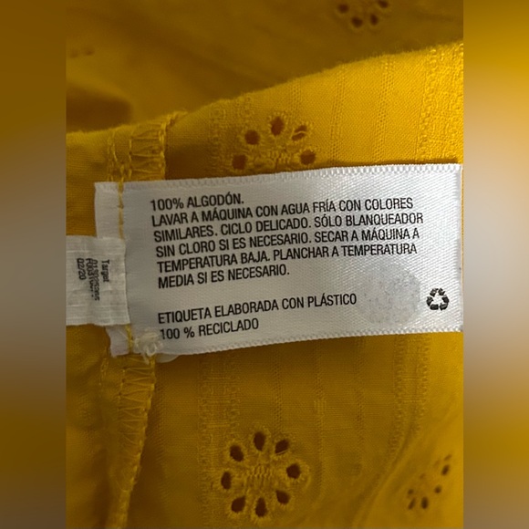 Universal Thread top - Picture 10 of 10